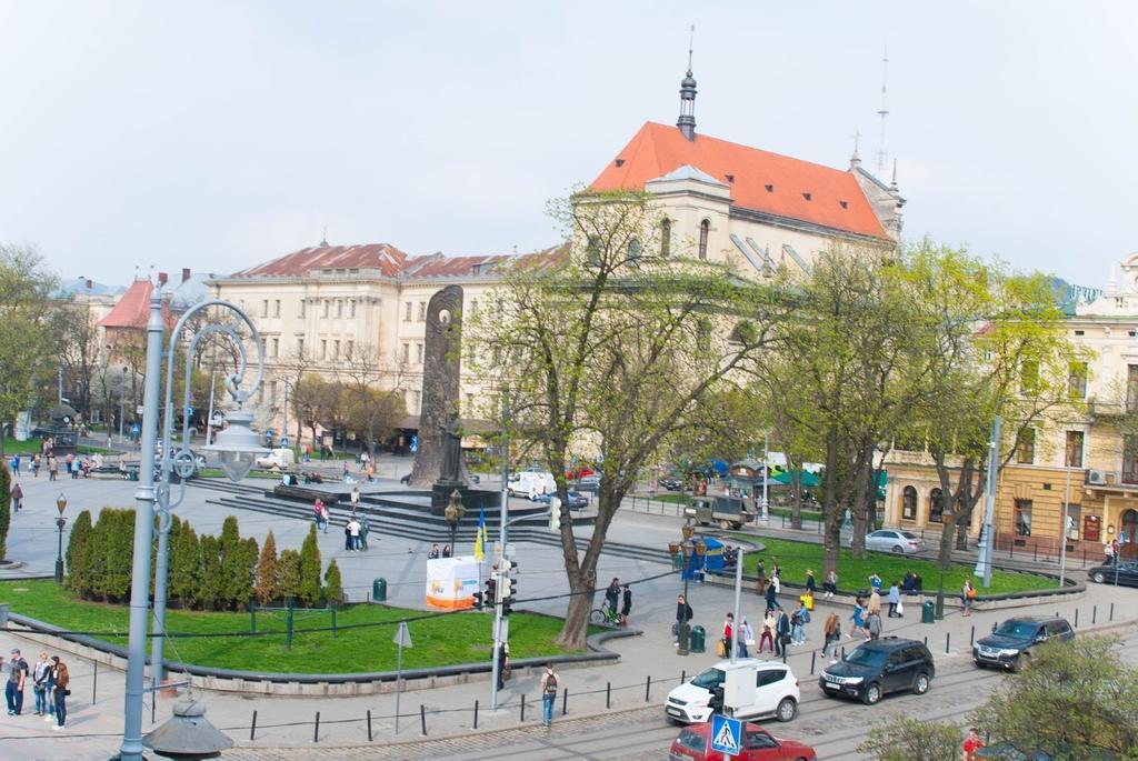 리비프 Квартира Подобово В Центрі На Вулиці Проспект Свободи 7 아파트 외부 사진